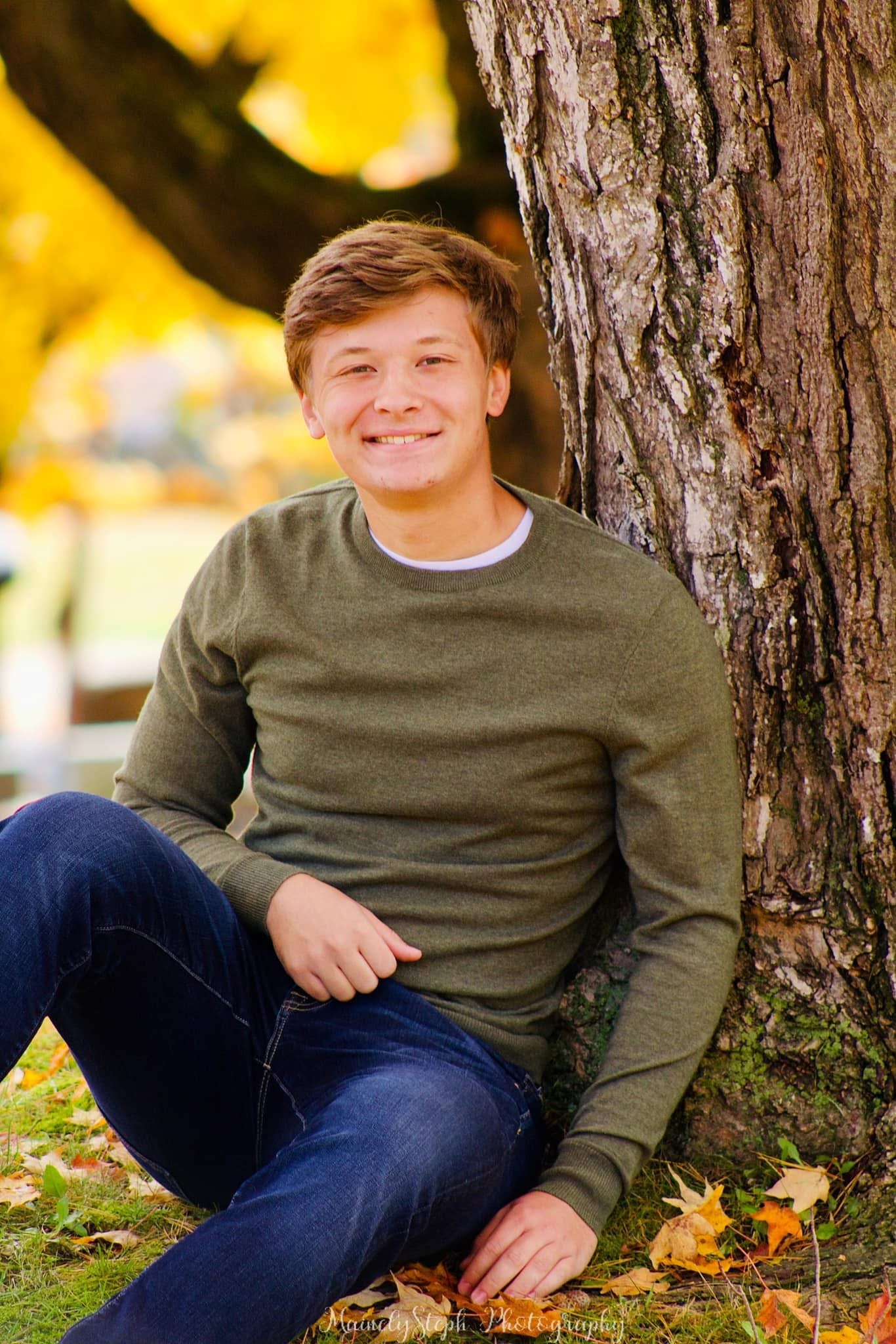 Senior portrait in autumn